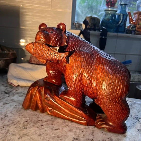 Vintage Japan Ainu Brown Bear with Fish Carved Solid wood! - Picture 2 of 15